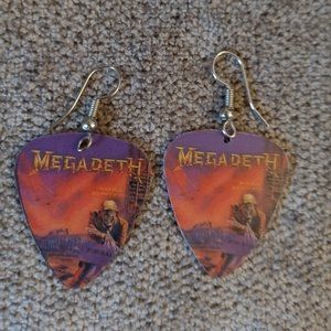 MEGADETH GUITAR PICK EARRINGS